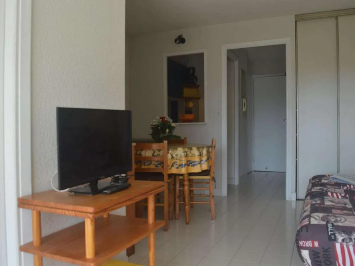 Studio Cabine Bord De Mer, 4 Pers, Terrasse, Res. Calme - Fr-1-226A-57 Fréjus Daire