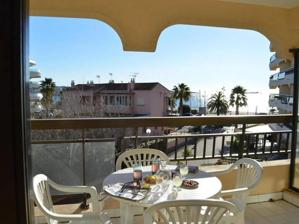 Studio Cabine Bord De Mer, 4 Pers, Terrasse, Res. Calme - Fr-1-226A-57 Frejus Apartment